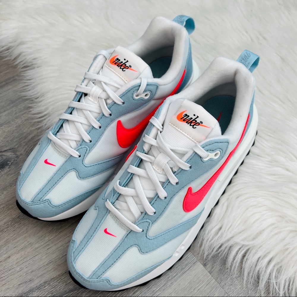 NWT Nike Air Max Pre-Day Women’s Shoes - Picture 2 of 8